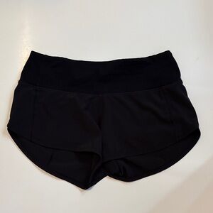 Black Women's Lululemon Speed up Shorts Size 0 (no inner lining)
